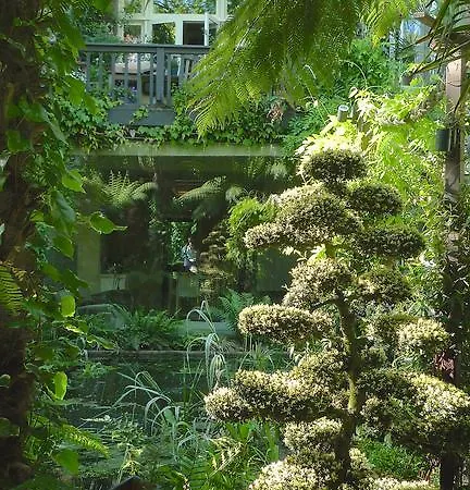 Garden Centre Отель